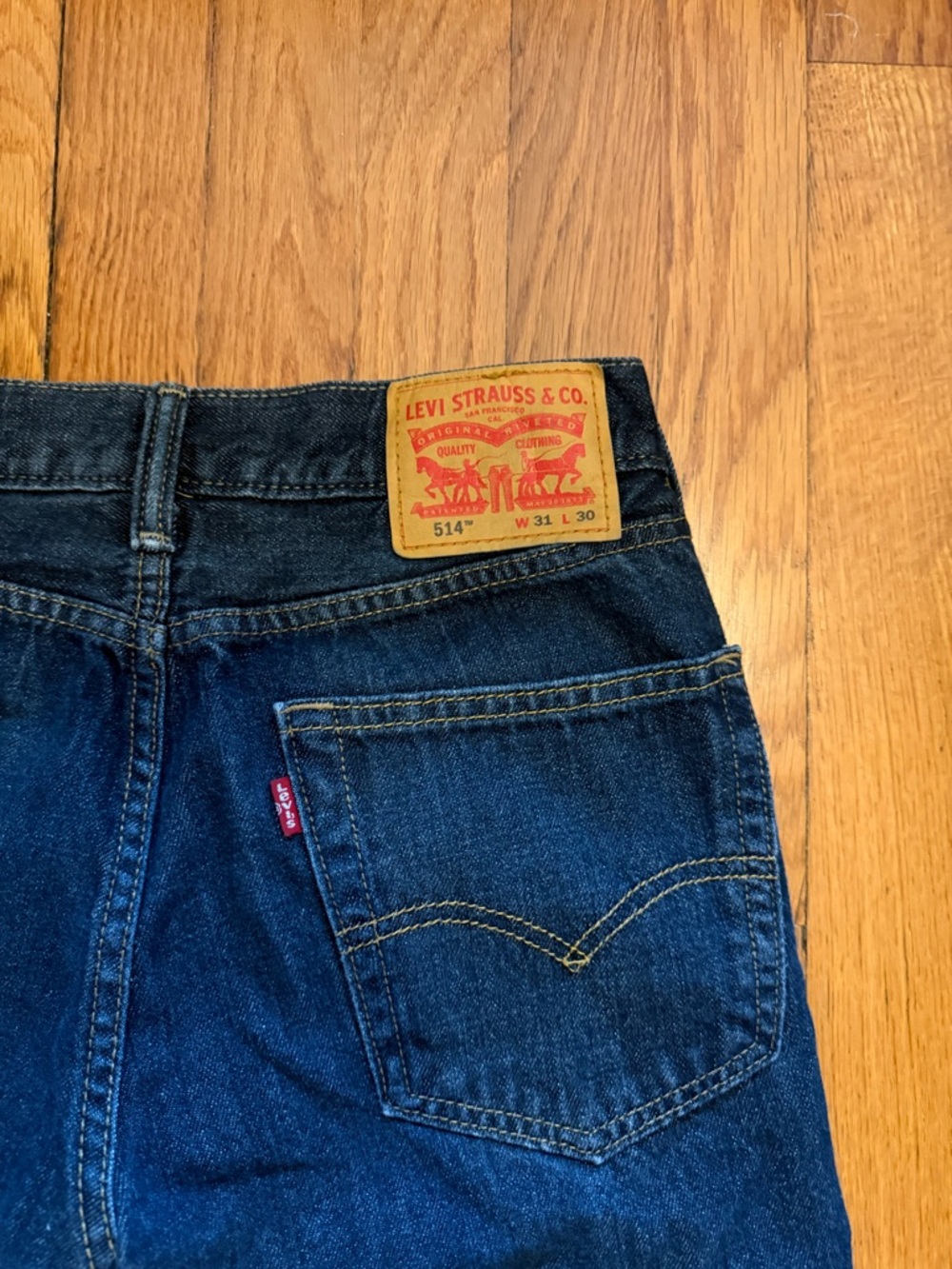 Levi's 514 Slim Straight Jeans in dark blue denim